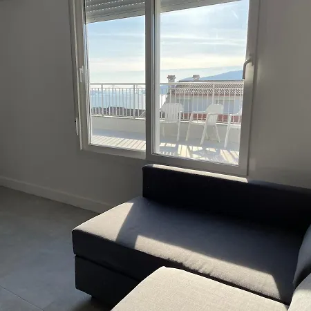 Piso 2 Apartment *